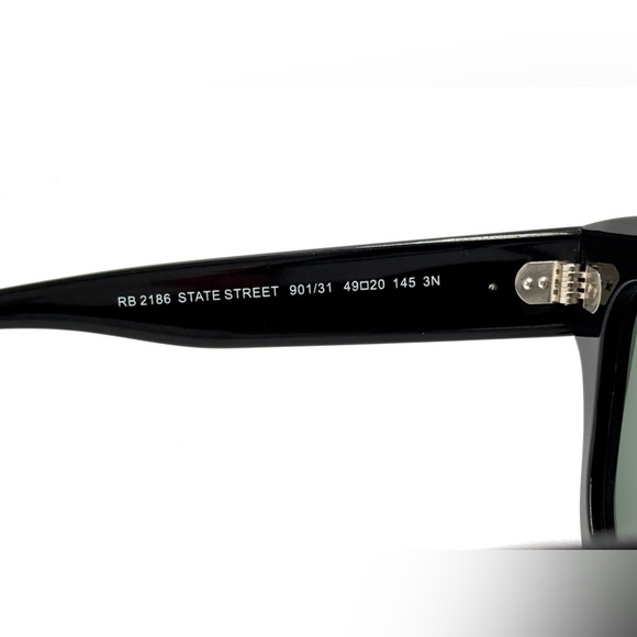 Ray-Ban State Street Sunglasses Black RB2186 Green Lens 49mm 901/31 - Picture 8 of 13